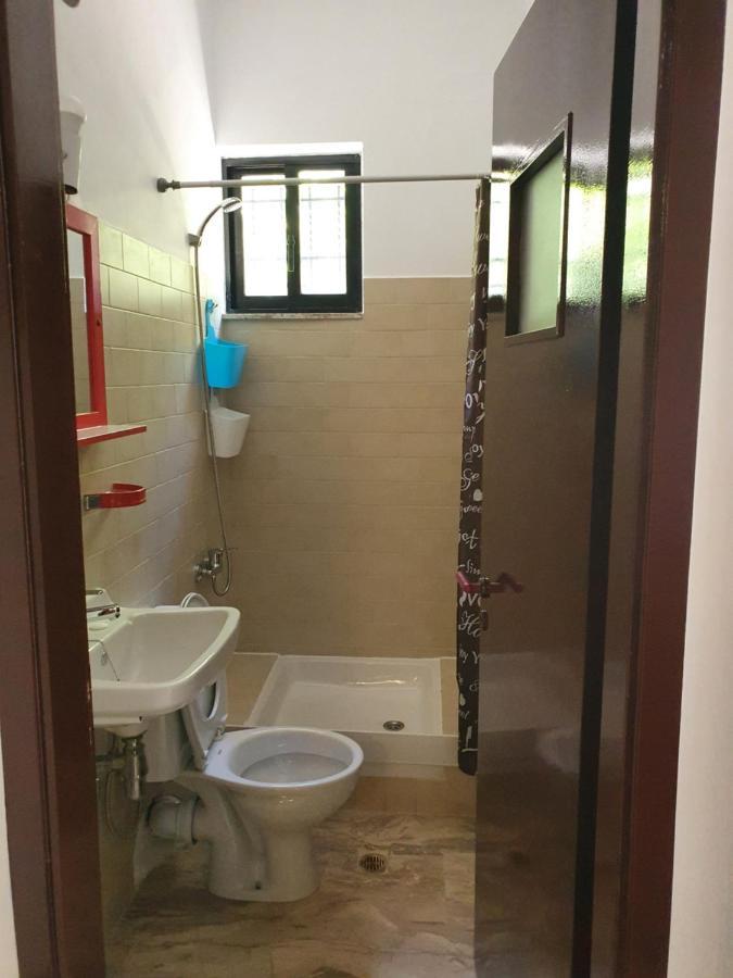 Julia'S Apartment 칼라마타 외부 사진